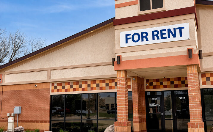 Pictures of Office property located at 3921 121st St, Urbandale, IA 50323 for lease - image #1