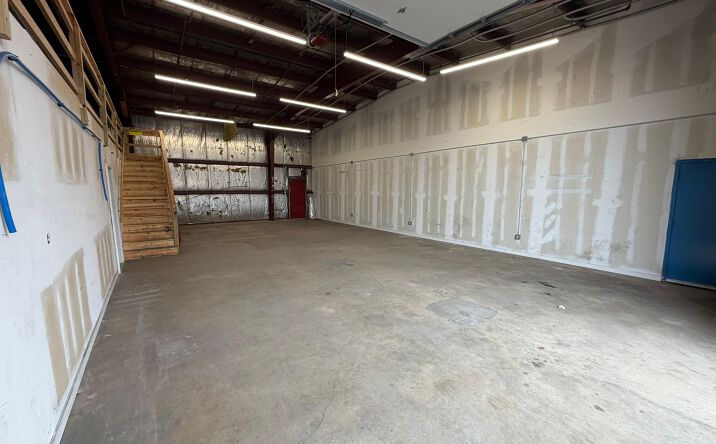 Pictures of Retail property located at 3050 Coon Rapids Blvd NW, Coon Rapids, MN 55433 for lease - image #1