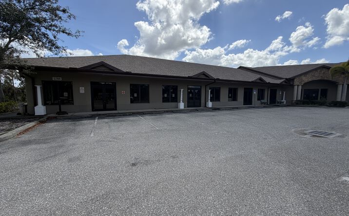 Pictures of Retail property located at 5260 Duncan Rd, Punta Gorda, FL 33982 for lease - image #1