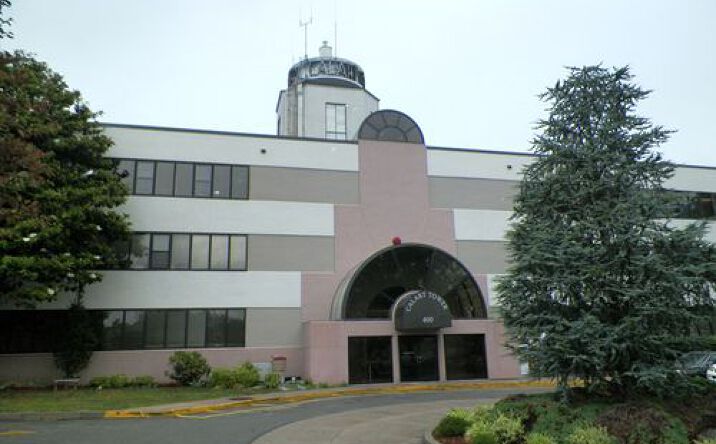 Pictures of Office property located at 400 Reservoir Avenue, Providence, RI 02907 for lease - image #1