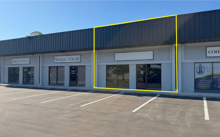 Pictures of Industrial, Office property located at 11270 Metro Pkwy, Fort Myers, FL 33966 for lease - image #1