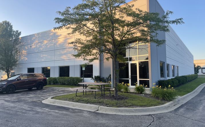 Pictures of Industrial property located at 130 Prairie Lake Rd, East Dundee, IL 60118 for lease - image #1
