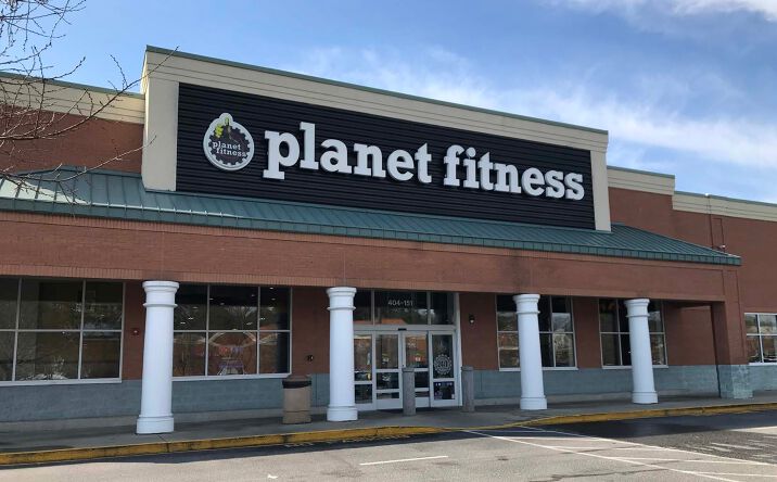 Pictures of Retail, Restaurant property located at 404 E. Six Forks Rd, Raleigh, NC 27609 for lease - image #1