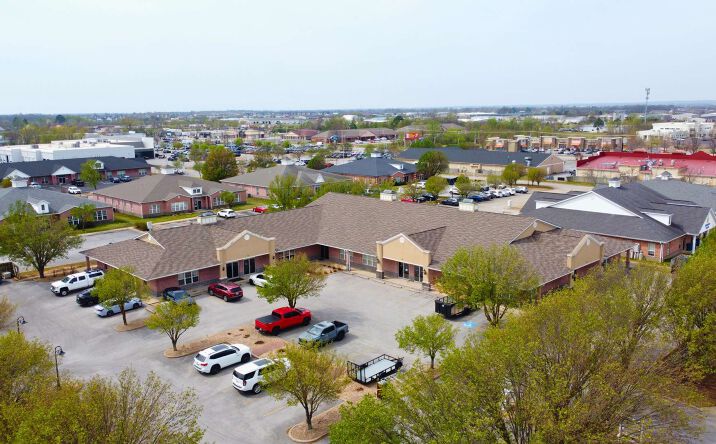 Pictures of Office property located at 105 SE 22nd St, Bentonville, AR 72712-7188 for lease - image #1