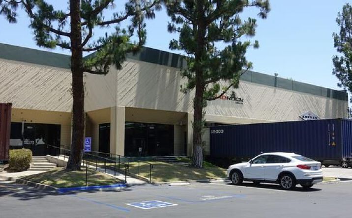 Pictures of Industrial property located at 10528 Pioneer Blvd, Santa Fe Springs, CA 90670 for lease - image #1