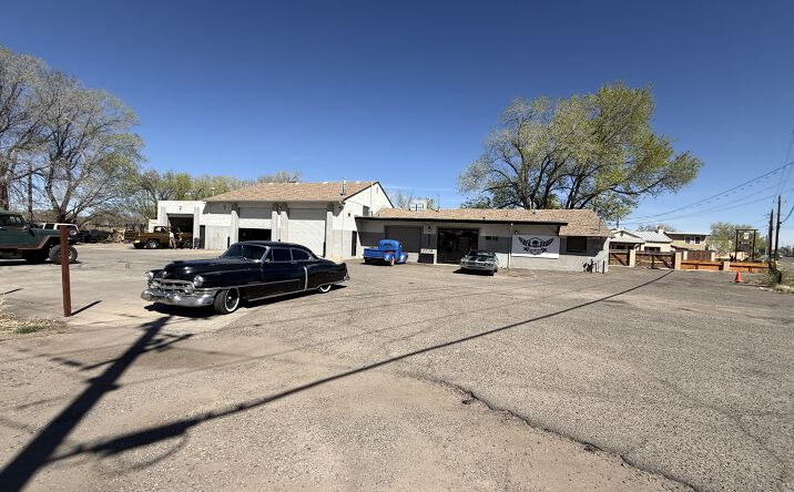 Pictures of Special Purpose property located at 8223 4th St NW, Los Ranchos De Albuquerque, NM 87114 for lease - image #1