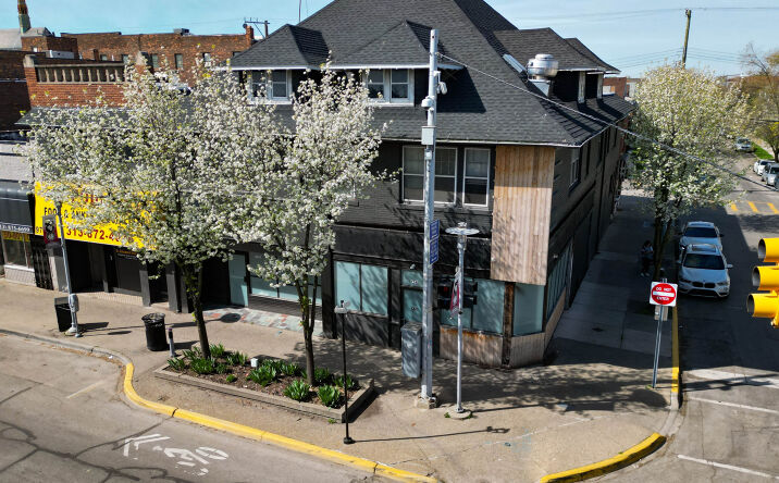 Pictures of Retail property located at 9741 Joseph Campau Ave, Hamtramck, MI 48212 for lease - image #1