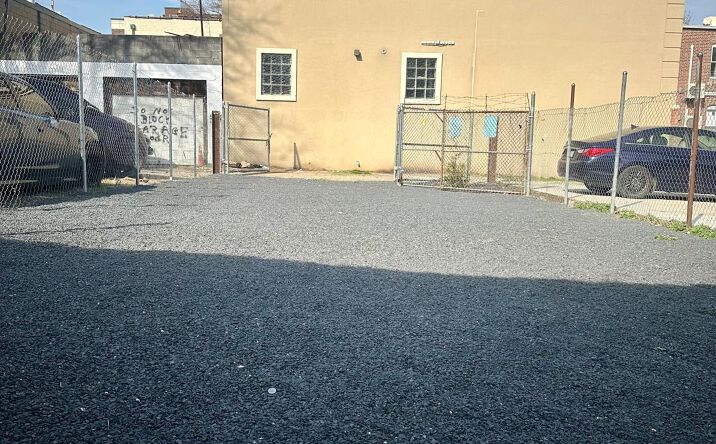 Pictures of Retail, Industrial, Land, Special Purpose property located at 12-17 31st Drive, Astoria, NY 11106 for lease - image #1