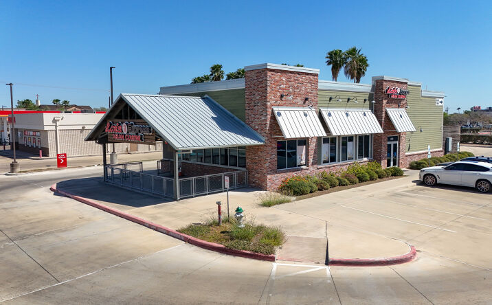 Pictures of Restaurant property located at 3908 N McColl Rd, McAllen, TX 78501 for lease - image #1
