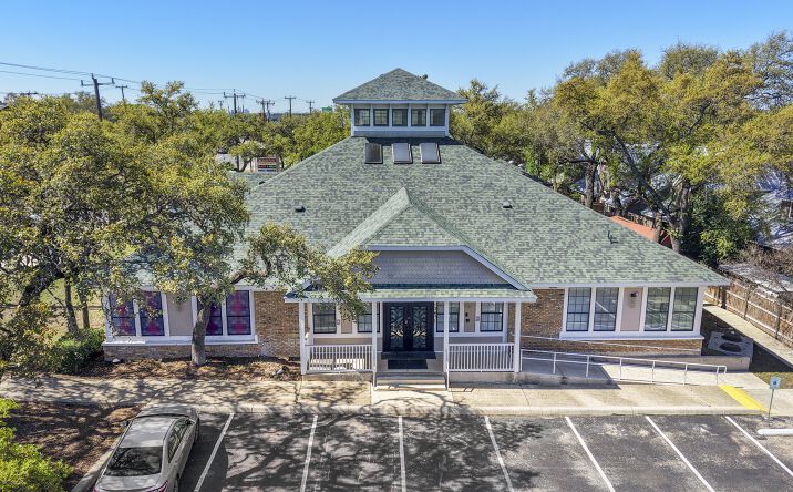 Pictures of Retail, Office, Special Purpose property located at 13431 Blanco Rd, San Antonio, TX 78216 for lease - image #1