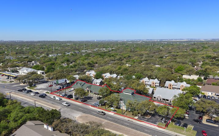 Pictures of Office, Special Purpose, Retail property located at 13431 Blanco Rd, San Antonio, TX 78216 for lease - image #1