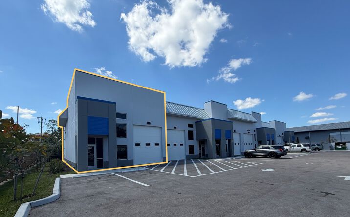Pictures of Industrial property located at 3920 Tollhouse Dr, Naples, FL 34114 for lease - image #1