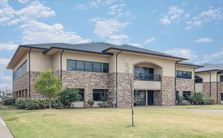 Pictures of Office property located at 3151 W Tecumseh Rd, Norman, OK 73072 for lease - image #1