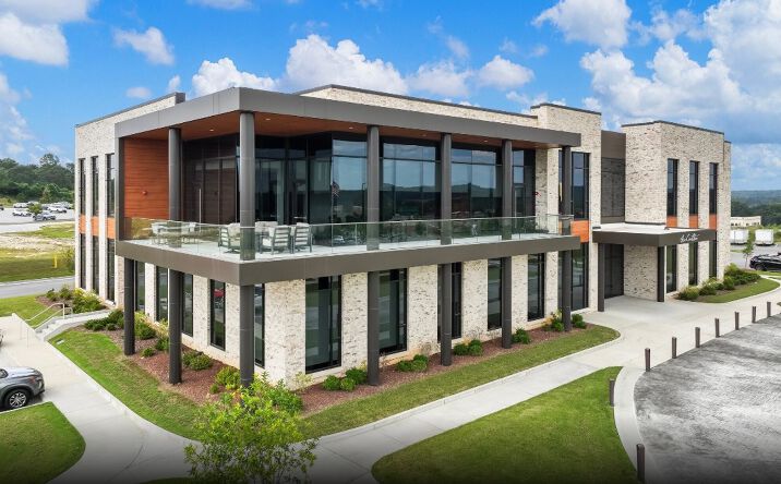 Pictures of Office property located at 100 High Pt Pkwy, Braselton, GA 30517 for lease - image #1