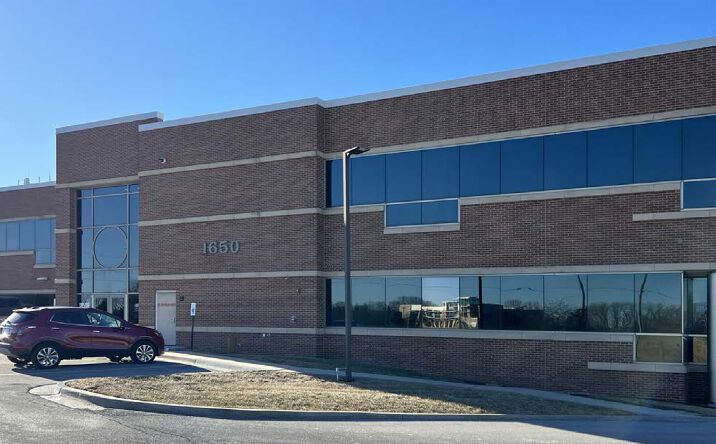 Pictures of Office property located at 1650 NE Grand Avenue, Lee's Summit, MO 64086 for lease - image #1