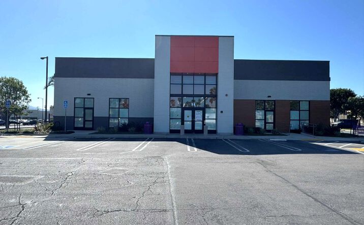 Pictures of Retail property located at 22135 Hawthorne Blvd, Torrance, CA 90503 for lease - image #1