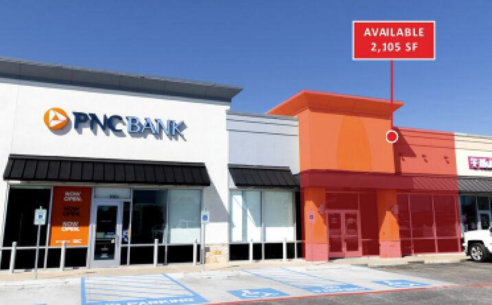 Pictures of Retail property located at 200 HIGHWAY 332 E, LAKE JACKSON, TX 77566, Lake Jackson, TX 77566 for lease - image #1