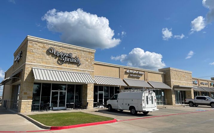 Pictures of Retail property located at 910 William D Fitch Parkway, College Station, TX 77845-6683 for lease - image #1