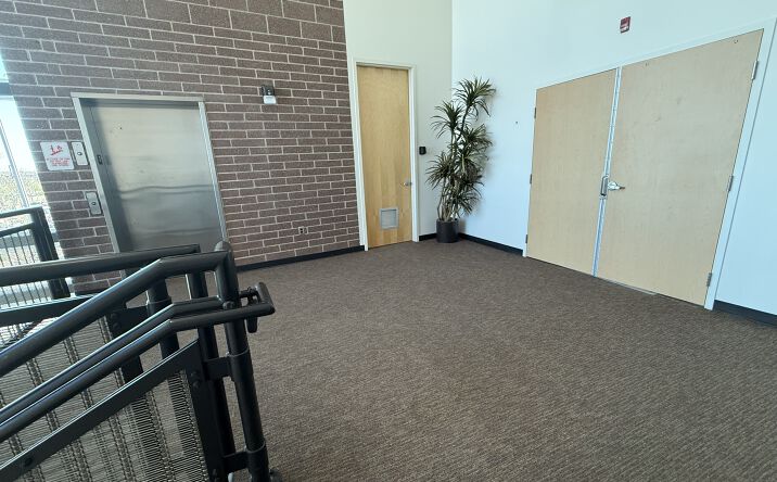 Pictures of Office property located at 991 Southpark Dr, Littleton, CO 80120 for lease - image #1