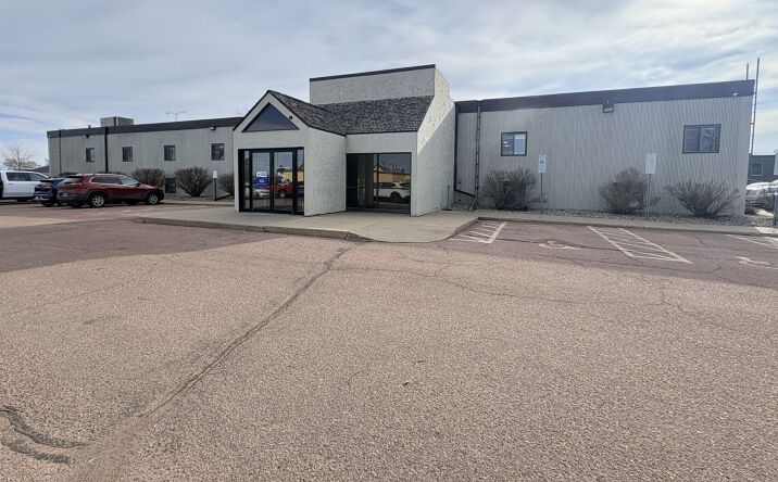 Pictures of Office property located at 817 W Russell St, Sioux Falls, SD 57104 for lease - image #1