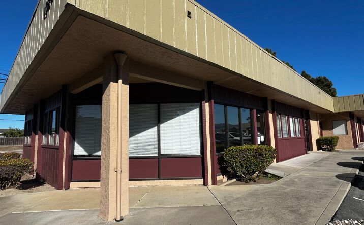 Pictures of Office property located at 1326 Natividad Road A1, Salinas, CA 93906 for lease - image #1