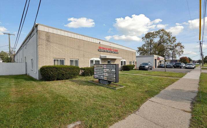 Pictures of Industrial property located at 3461-3519 E 10 Mile Rd, Warren, MI 48091 for lease - image #1