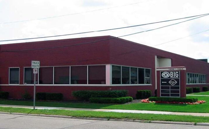 Pictures of Industrial property located at 1200 Woodward Heights, Ferndale, MI 48220 for lease - image #1