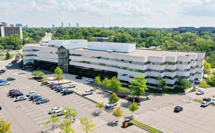 Pictures of Office property located at 25925 Telegraph, Southfield, MI 48034 for lease - image #1