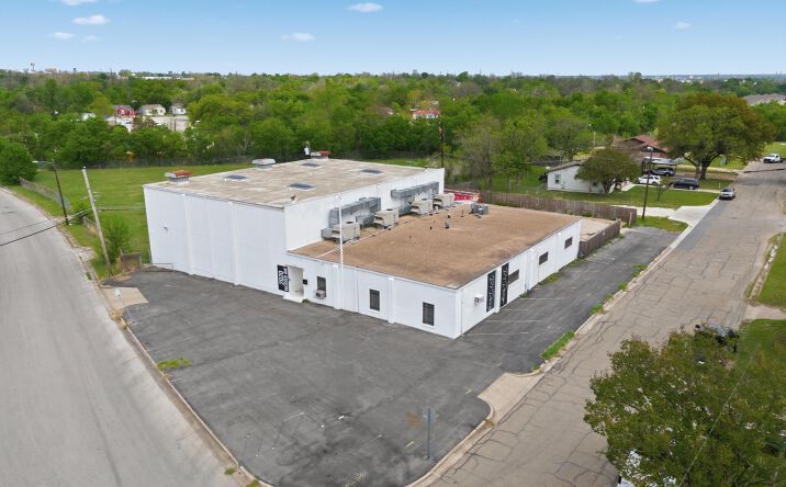 Pictures of Industrial property located at 2020 Richter Ave, Waco, TX 76711 for lease - image #1