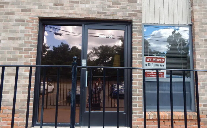 Pictures of Office property located at 25882 Orchard Lake Rd, Farmington Hills, MI 48336 for lease - image #1