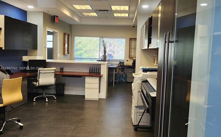 Pictures of Office, Retail property located at 2441 NW 93 # B #104-B, Doral, FL 33172 for lease - image #1
