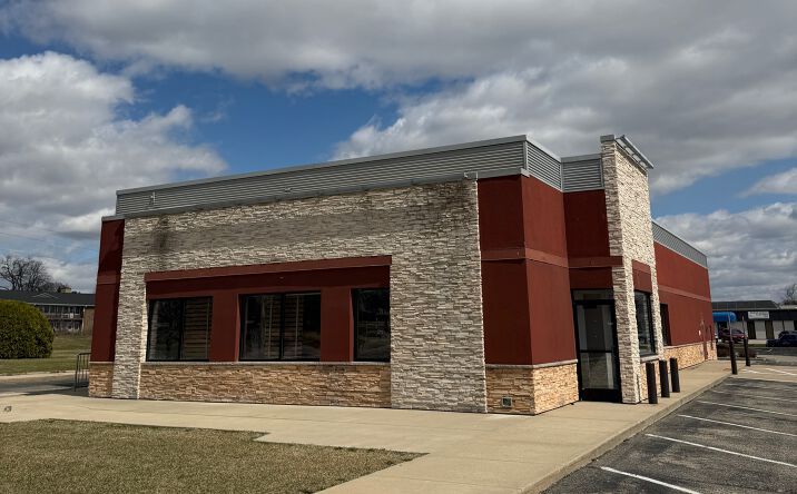 Pictures of Retail, Restaurant property located at 2051 West Broadway, Monona, WI 53713 for lease - image #1