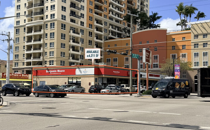Pictures of Retail property located at 3202 Southwest 22nd Street, Coral Gables, FL 33145 for lease - image #1