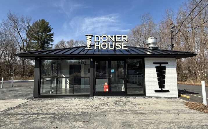 Pictures of Retail, Restaurant property located at 197 US HWY 9, MORGANVILLE, NJ 07726 for lease - image #1