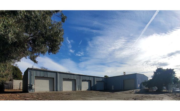 Pictures of Industrial property located at 2619 N Ventura Ave, Ventura, CA 93001 for lease - image #1