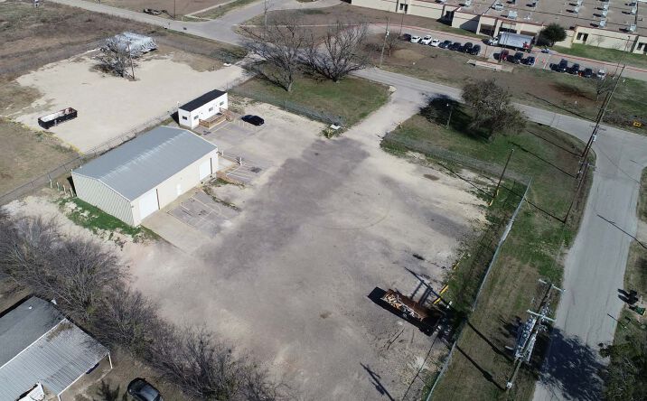 Pictures of Industrial property located at 732 County Rd 214, Venus, TX 76084 for lease - image #1