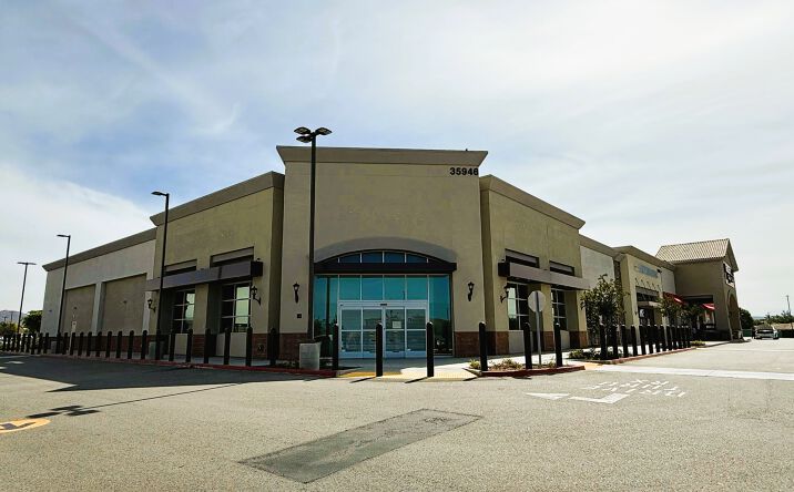 Pictures of Retail, Restaurant property located at 35946 Winchester Road, Winchester, CA 92596 for lease - image #1