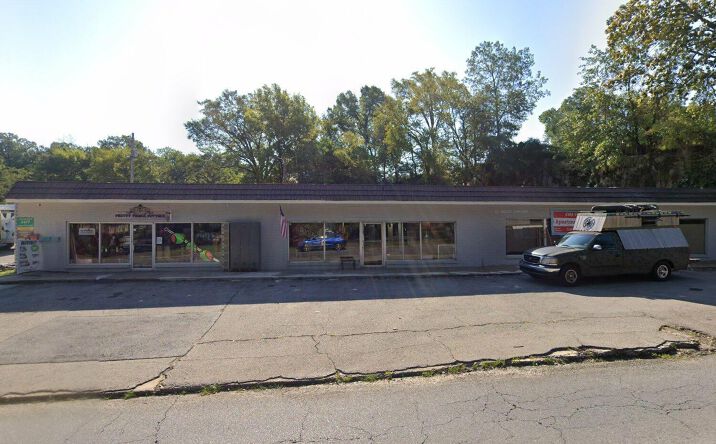 Pictures of Retail, Office, Special Purpose property located at 514 E Grand Ave, Hot Springs, AR 71901 for lease - image #1