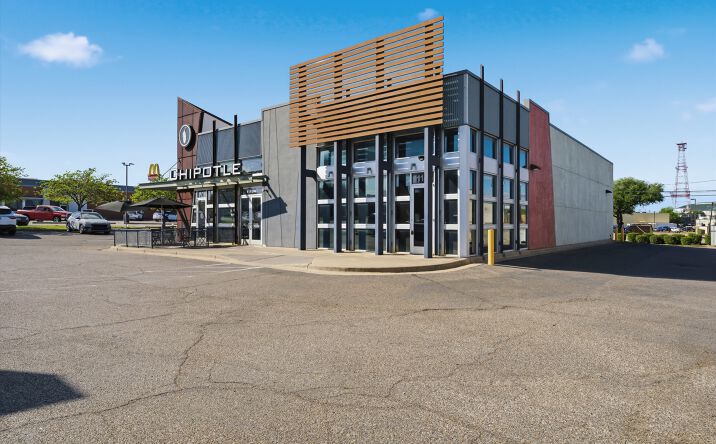 Pictures of Retail, Office, Special Purpose property located at 1115 N Valley Mills Dr, Unit B, Waco, TX 76710 for lease - image #1
