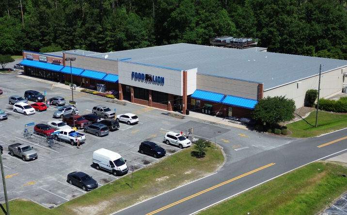 Pictures of Retail property located at 546 W Bacon St, Pembroke, GA 31321 for lease - image #1