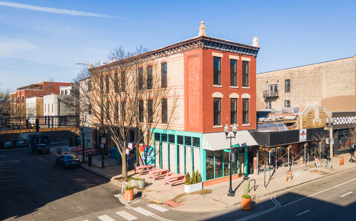 Pictures of Office property located at 1360 N Milwaukee Ave, Chicago, IL 60622 for lease - image #1