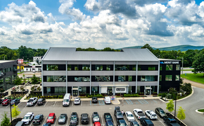 Pictures of Office property located at 3810 Governors Drive HUntsville, AL 35803, Huntsville, AL 35801 for lease - image #1