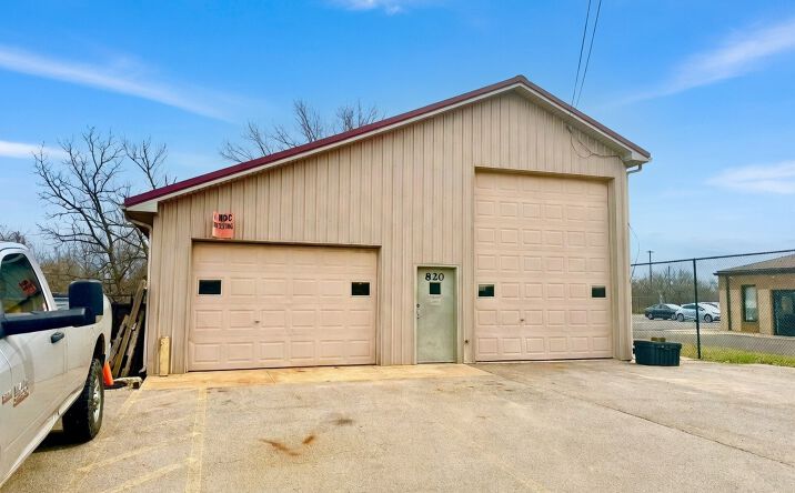 Pictures of Industrial property located at 812 Progress Dr., Farmington, MO 63640 for lease - image #1