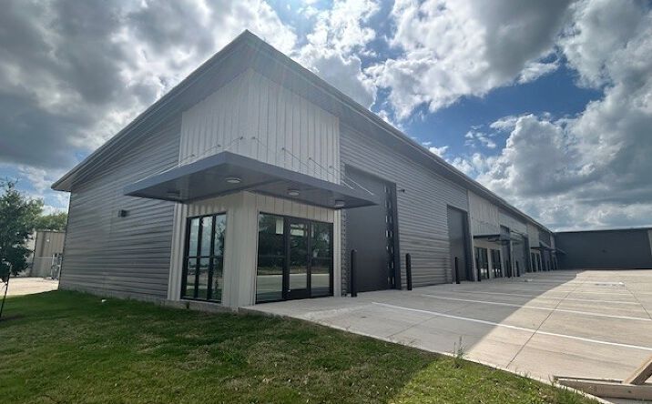 Pictures of Special Purpose, Industrial, Retail property located at 3396 S Kegley Rd, Temple, TX 76502 for lease - image #1