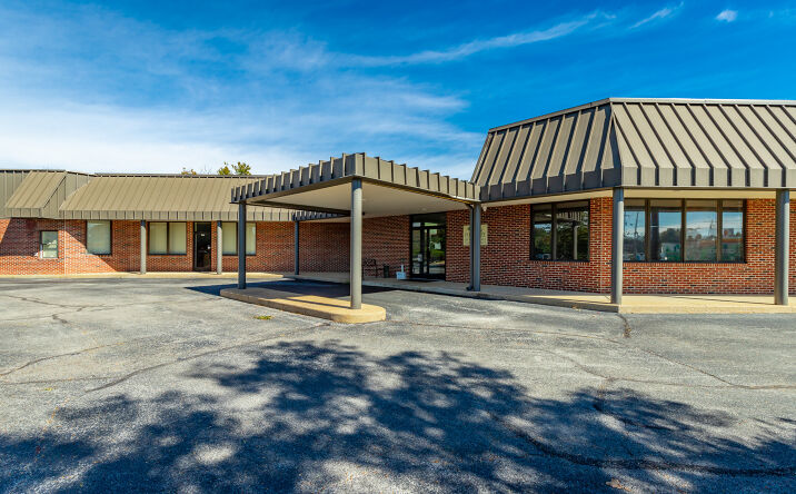 Pictures of Office property located at 932 Spring Creek Rd, Chattanooga, TN 37412 for lease - image #1