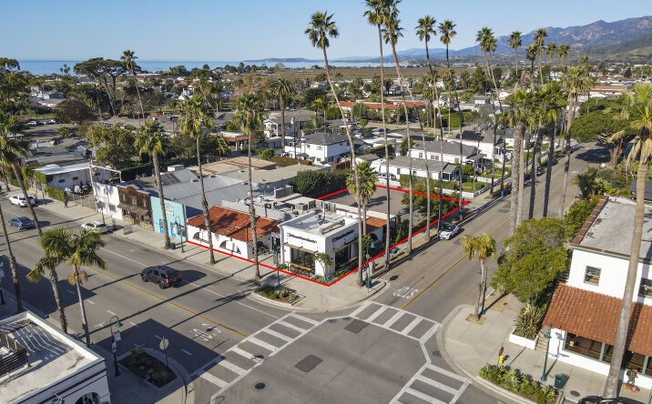 Pictures of Restaurant property located at 699 Linden Ave, Carpinteria, CA 93013 for lease - image #1