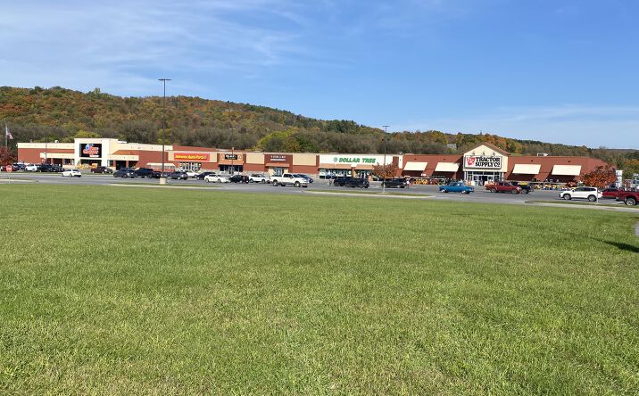 Pictures of Land property located at Madison Marketplace, Hamilton, NY 13346 for lease - image #1