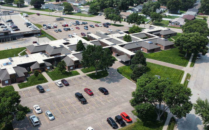 Pictures of Office property located at 908 N Howard Ave, Grand Island, NE 68803 for lease - image #1