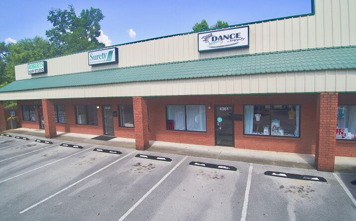 Pictures of Retail, Office property located at 4357 5th Ave, Milton, FL 32571 for lease - image #1
