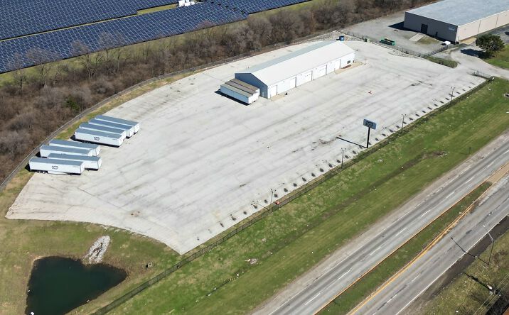 Pictures of Industrial property located at 3510 Sam Jones Expy, Indianapolis, IN 46241 for lease - image #1
